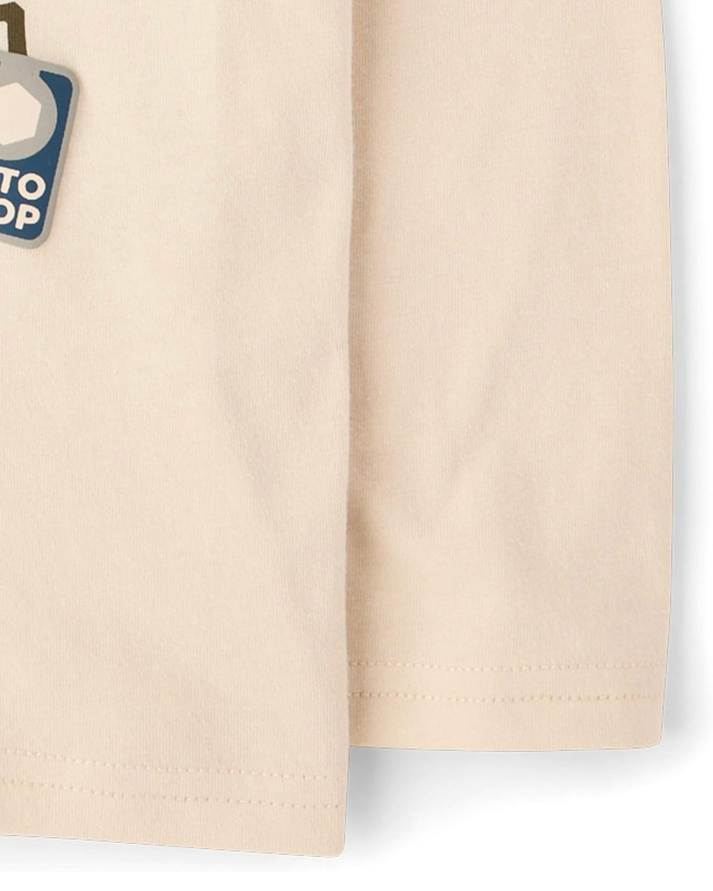 Camiseta Manga Larga Estampada de Capas