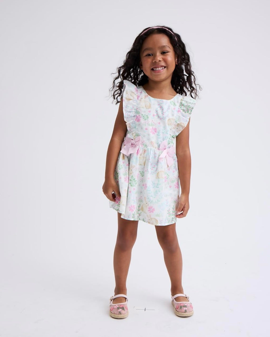 Vestido con Lazo y Volantes de Estampado de Conejito