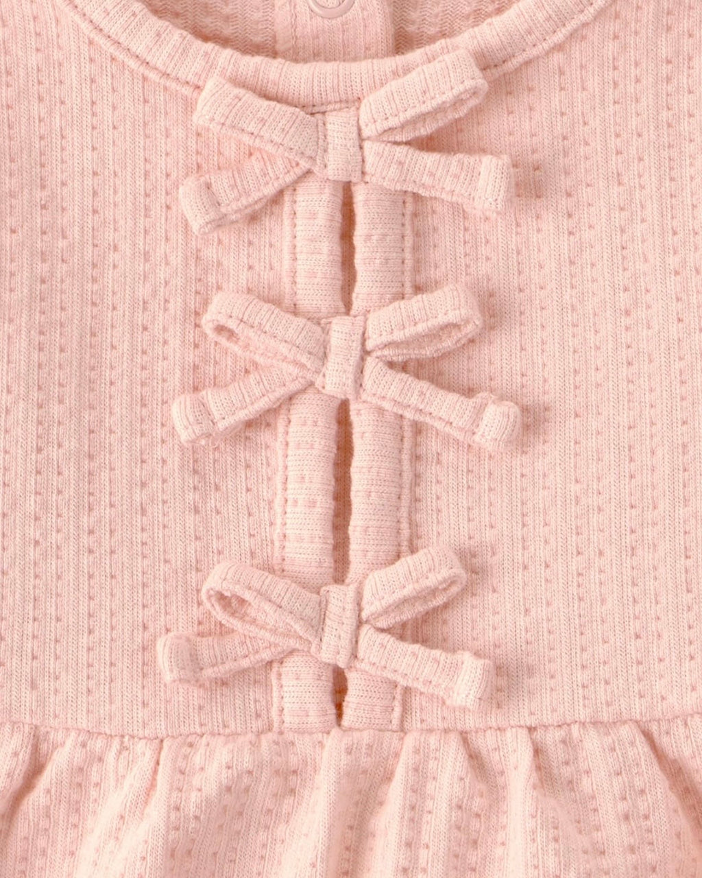 Conjunto Rosado/Crema Blusa + Short + Bodie Bebé Niña