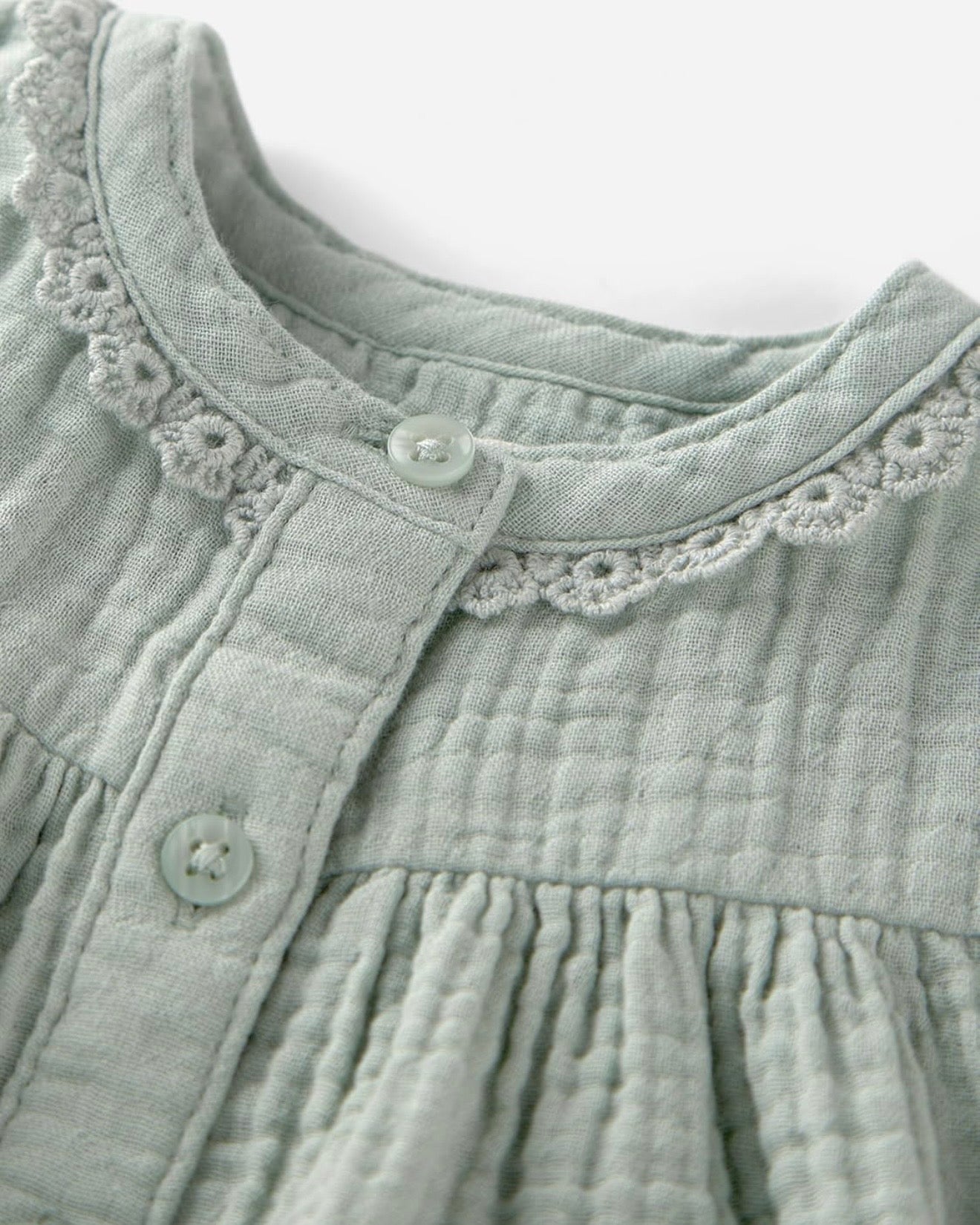 Vestido Verde Pradera con Broches Frontales Funcionales Bebé Niña